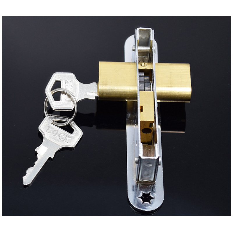 brass cylinder and latches8ie